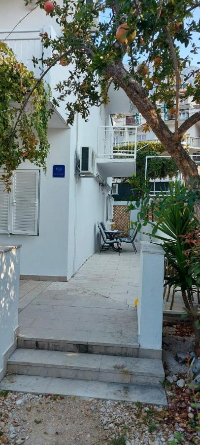 Top Location Zivogosce Exterior photo
